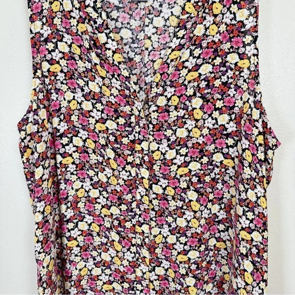 Sanctuary Craft Sleeveless Floral-Print Top - Picture 10 of 16